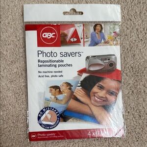 Photo Savers Repositionable Laminating Pouches